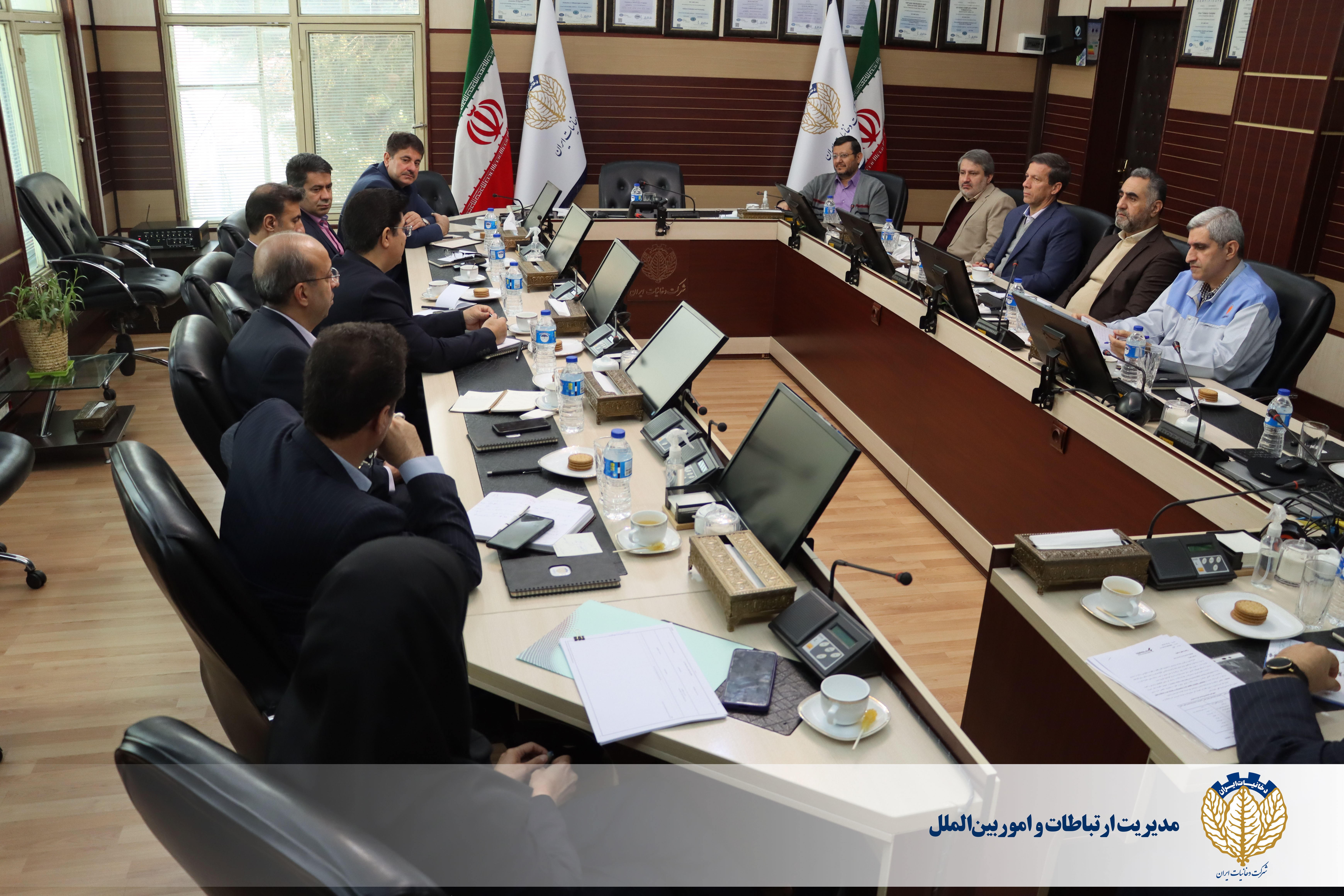 دیدار قائم مقام بانک رفاه با مدیرعامل شرکت دخانیات ایران