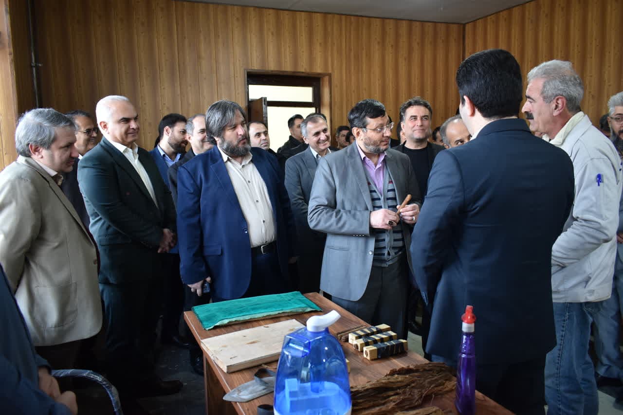 افتتاحیه کارگاه تولید سیگار برگ در مجتمع تحقیقات تیرتاش شرکت دخانیات ایران