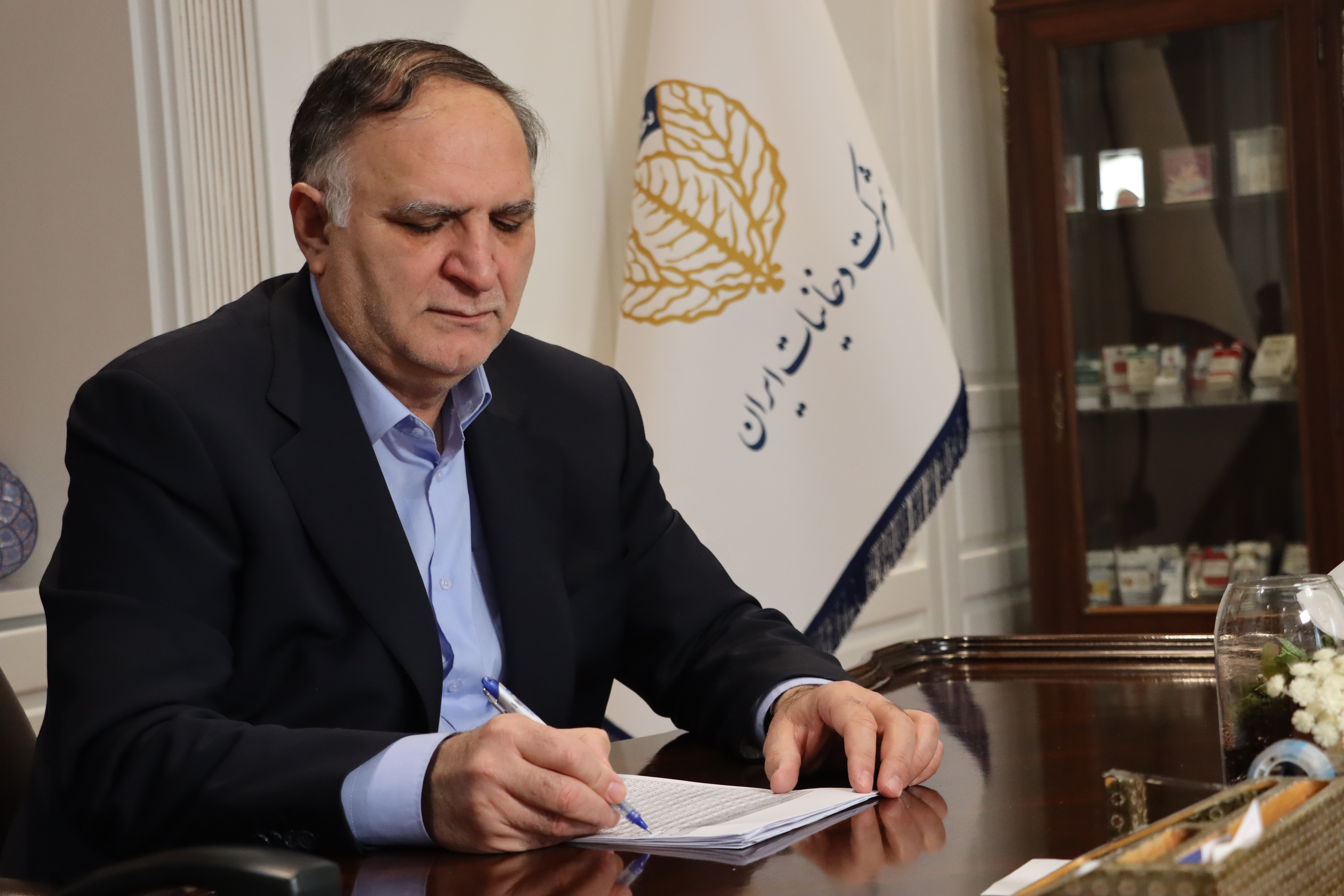پیام تسلیت مدیرعامل شرکت دخانیات ایران در پی حادثه انفجار بندر شهید رجایی